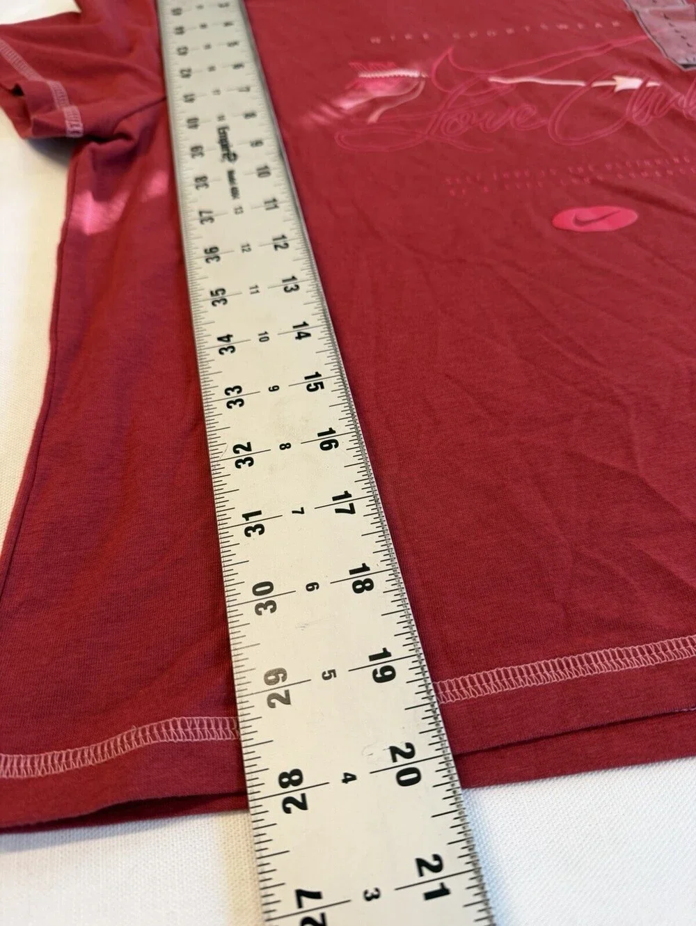 Nike Sportswear Love Club Graphic Tee Women’s Large Red Slim Fit NWT Modal